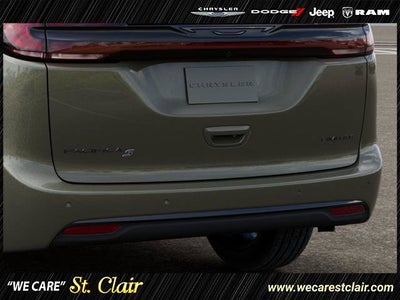2027 Chrysler Pacifica PACIFICA LIMITED