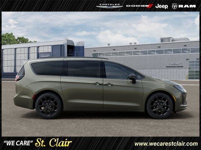 2027 Chrysler Pacifica PACIFICA LIMITED