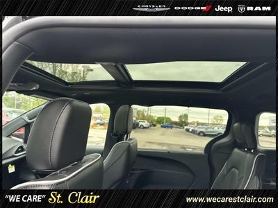 2027 Chrysler Pacifica PACIFICA LIMITED