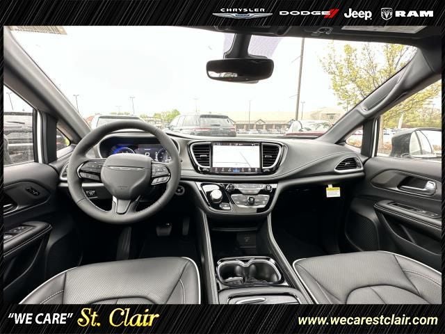 2027 Chrysler Pacifica PACIFICA LIMITED