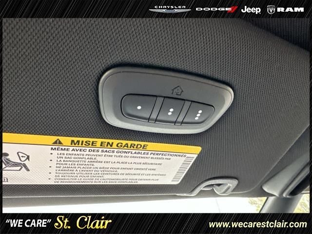 2027 Chrysler Pacifica PACIFICA LIMITED