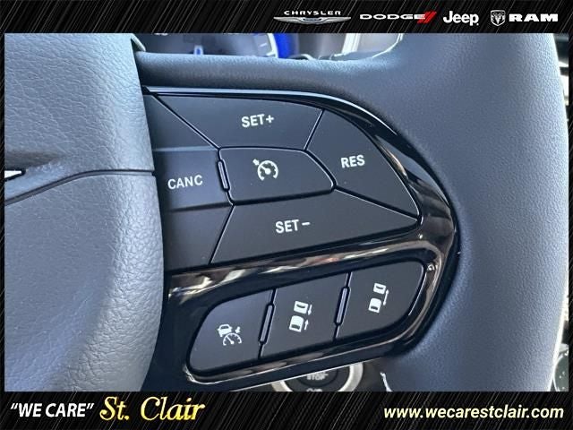 2027 Chrysler Pacifica PACIFICA LIMITED