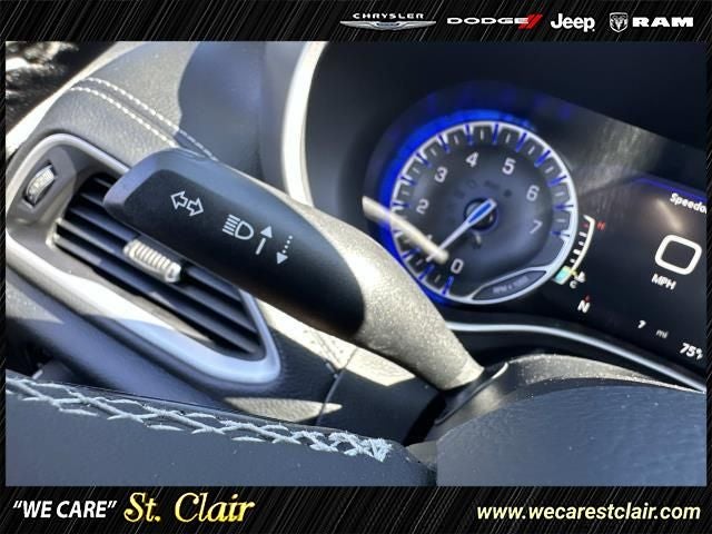 2027 Chrysler Pacifica PACIFICA LIMITED