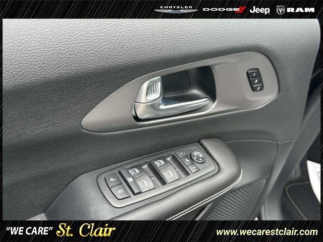 2027 Chrysler Pacifica PACIFICA LIMITED
