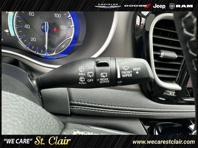2027 Chrysler Pacifica PACIFICA LIMITED