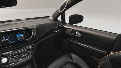 2027 Chrysler Pacifica PACIFICA LIMITED