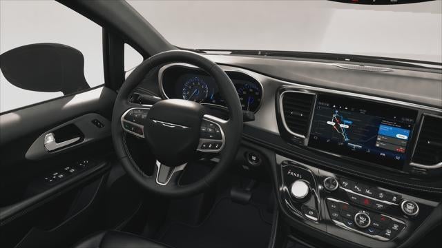 2027 Chrysler Pacifica PACIFICA LIMITED