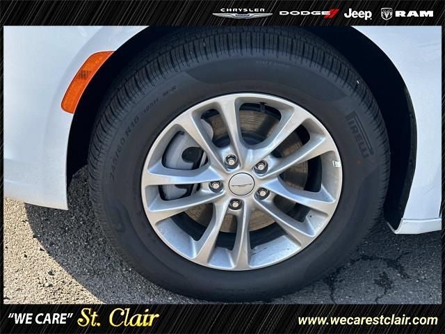 2027 Chrysler Pacifica PACIFICA SELECT AWD