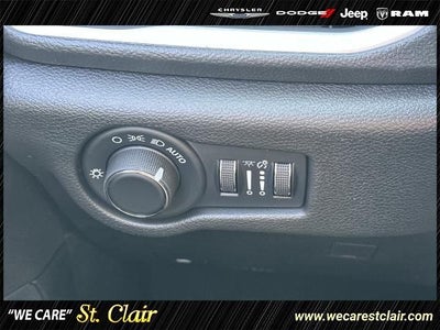 2027 Chrysler Pacifica PACIFICA SELECT AWD