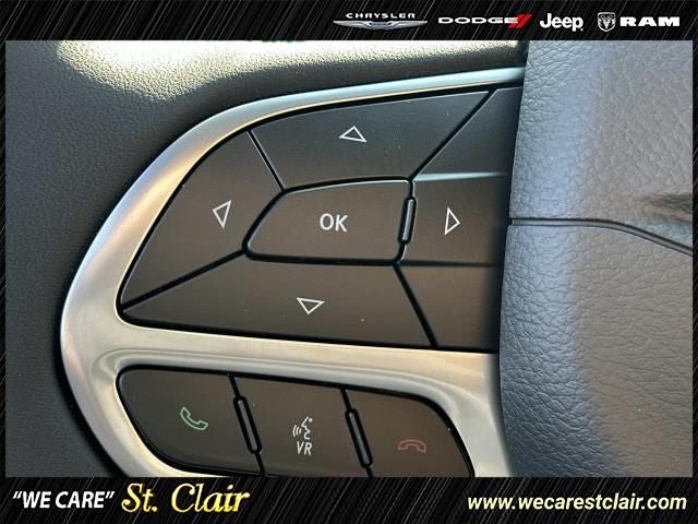 2027 Chrysler Pacifica PACIFICA SELECT AWD