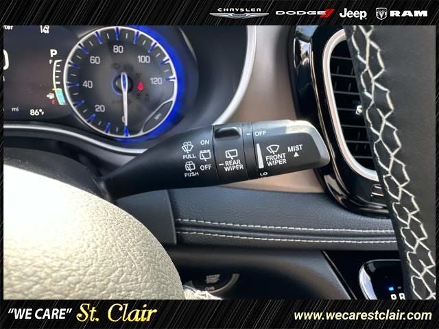 2027 Chrysler Pacifica PACIFICA SELECT AWD