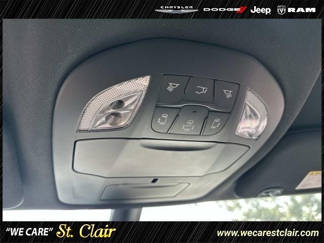 2027 Chrysler Pacifica PACIFICA SELECT AWD
