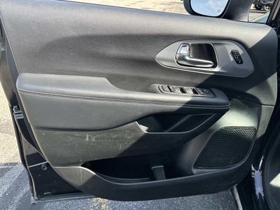 2023 Chrysler Pacifica Touring L AWD