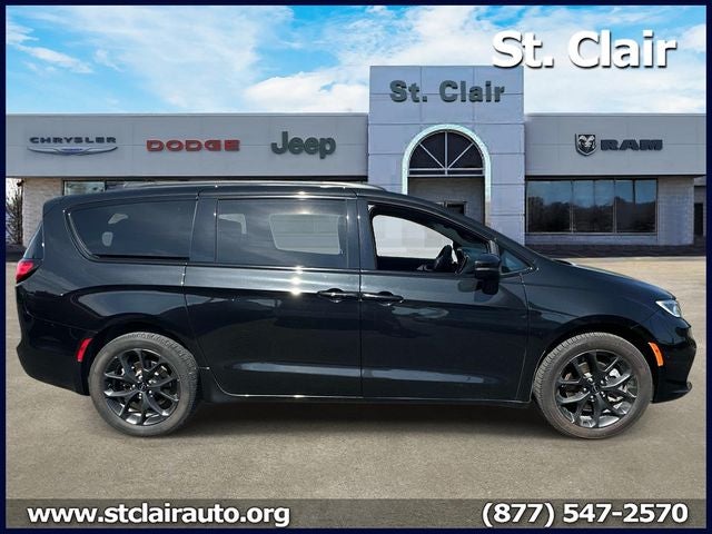 2023 Chrysler Pacifica Touring L AWD