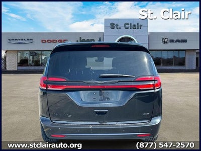 2023 Chrysler Pacifica Touring L AWD