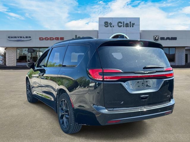 2023 Chrysler Pacifica Touring L AWD
