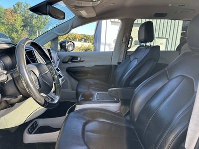 2021 Chrysler Pacifica Touring L AWD