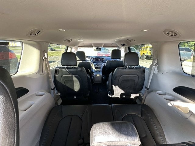 2021 Chrysler Pacifica Touring L AWD