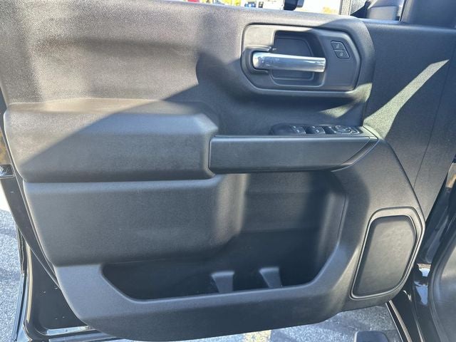 2024 Chevrolet Silverado 2500HD 4WD Crew Cab Standard Bed Custom
