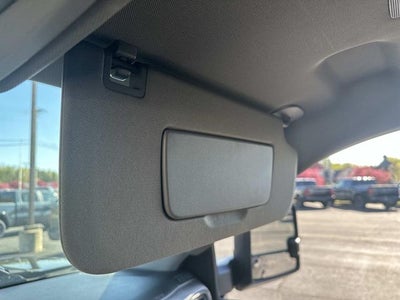 2024 Chevrolet Silverado 2500HD 4WD Crew Cab Standard Bed Custom