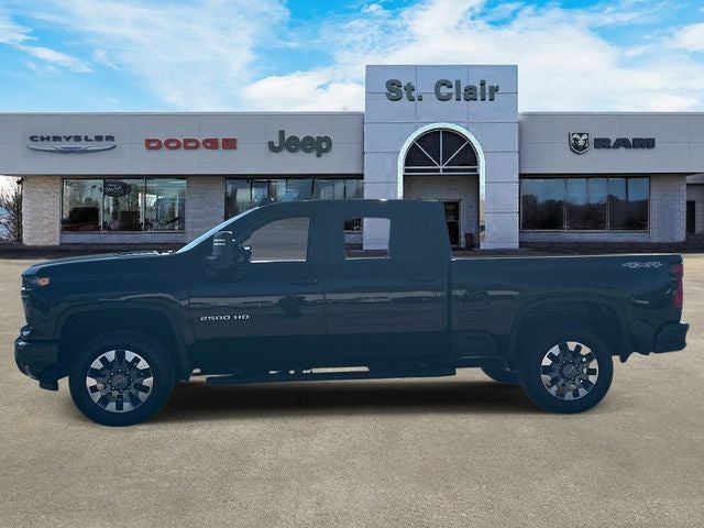 2024 Chevrolet Silverado 2500HD 4WD Crew Cab Standard Bed Custom