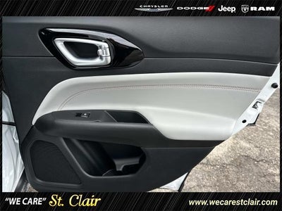 2026 Jeep Compass COMPASS LIMITED 4X4