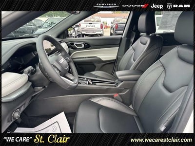 2026 Jeep Compass COMPASS LIMITED 4X4