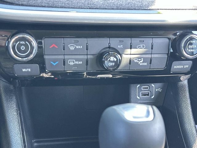 2022 Jeep Compass Latitude Lux 4x4