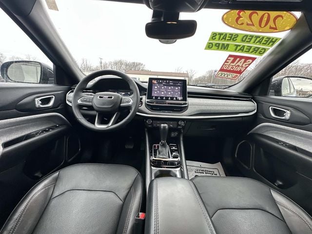 2023 Jeep Compass Latitude Lux FWD