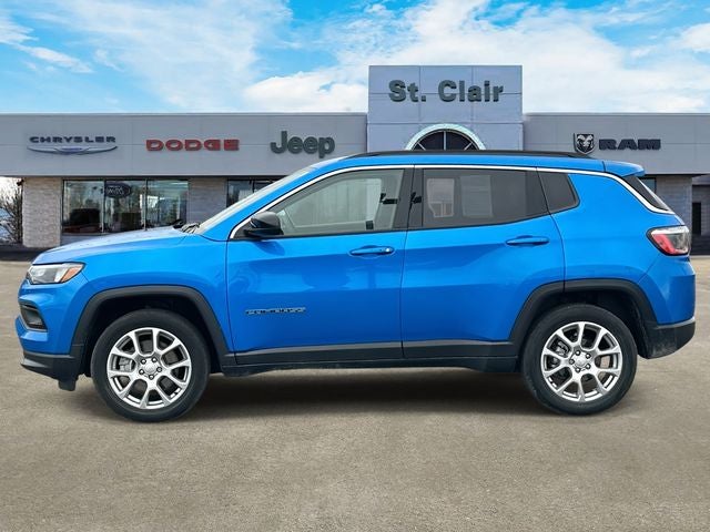 2023 Jeep Compass Latitude Lux FWD