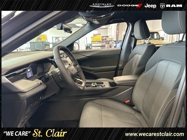 2026 Jeep Cherokee CHEROKEE LAREDO 4X4