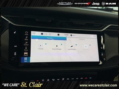 2026 Jeep Cherokee CHEROKEE LAREDO 4X4