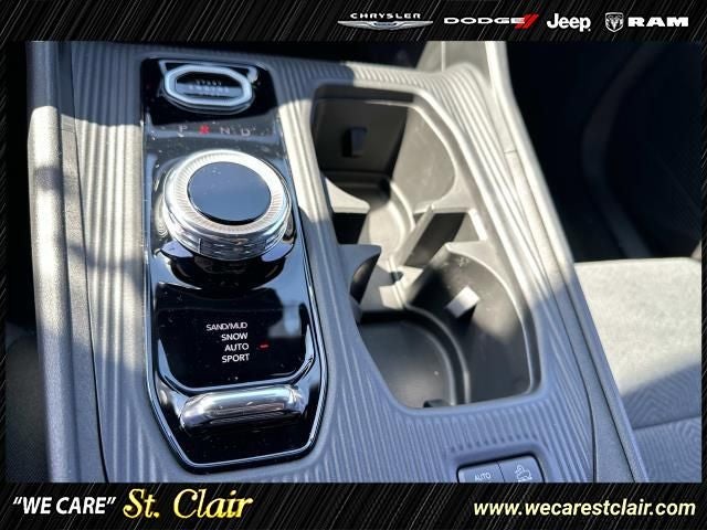2026 Jeep Cherokee CHEROKEE LAREDO 4X4