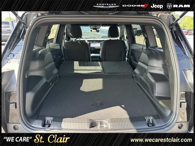 2026 Jeep Cherokee CHEROKEE LAREDO 4X4