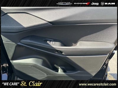 2026 Jeep Cherokee CHEROKEE LAREDO 4X4