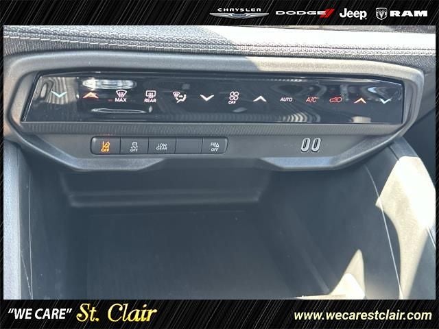 2026 Jeep Cherokee CHEROKEE LAREDO 4X4