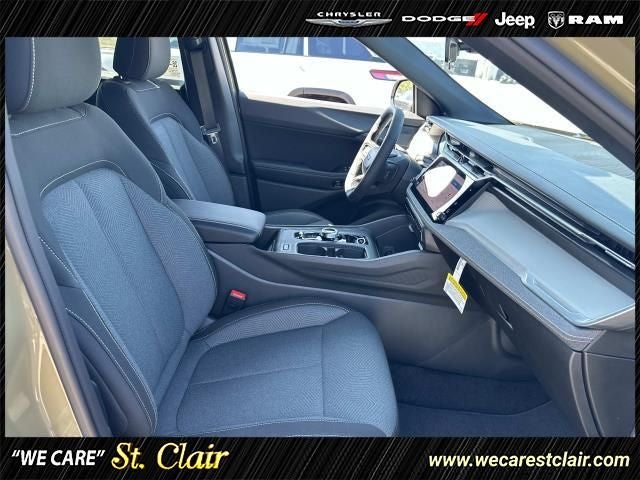 2026 Jeep Cherokee CHEROKEE LAREDO 4X4