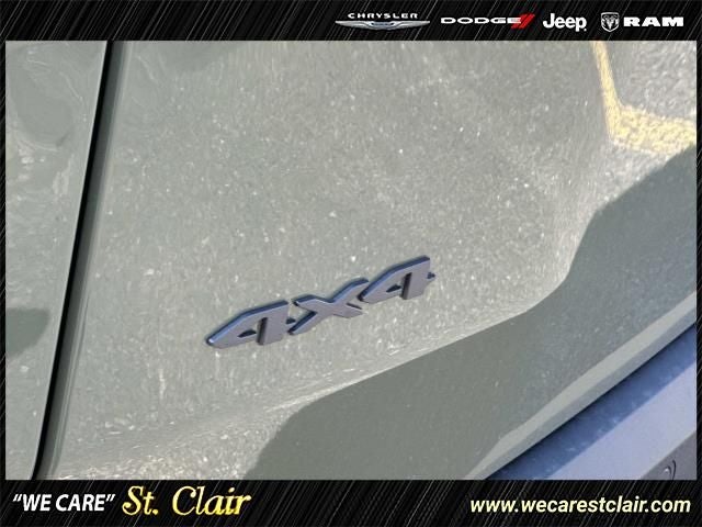 2026 Jeep Cherokee CHEROKEE LAREDO 4X4