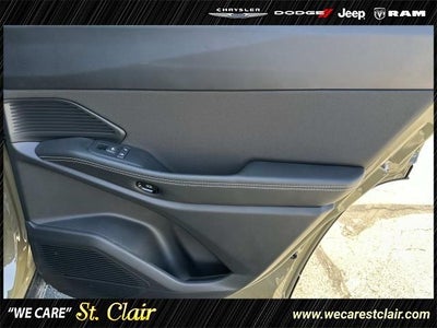 2026 Jeep Cherokee CHEROKEE LAREDO 4X4