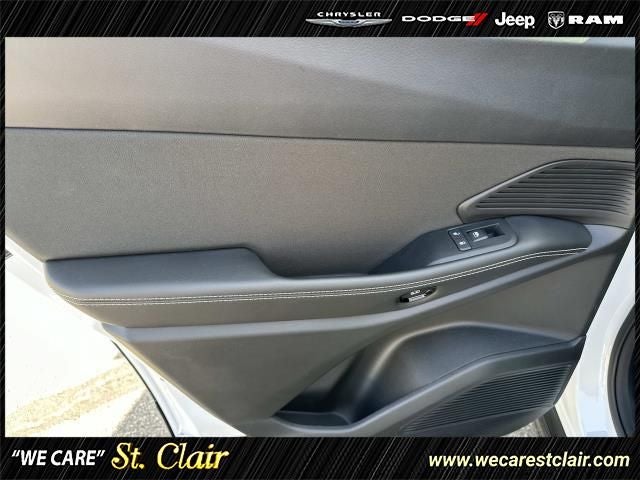 2026 Jeep Cherokee CHEROKEE LAREDO 4X4