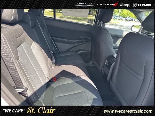 2026 Jeep Cherokee CHEROKEE LAREDO 4X4