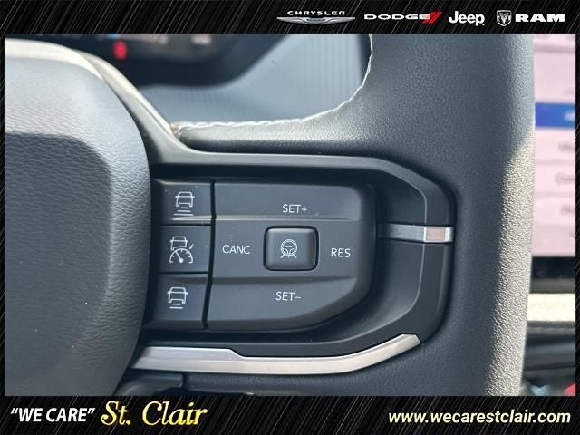 2026 Jeep Cherokee CHEROKEE LAREDO 4X4