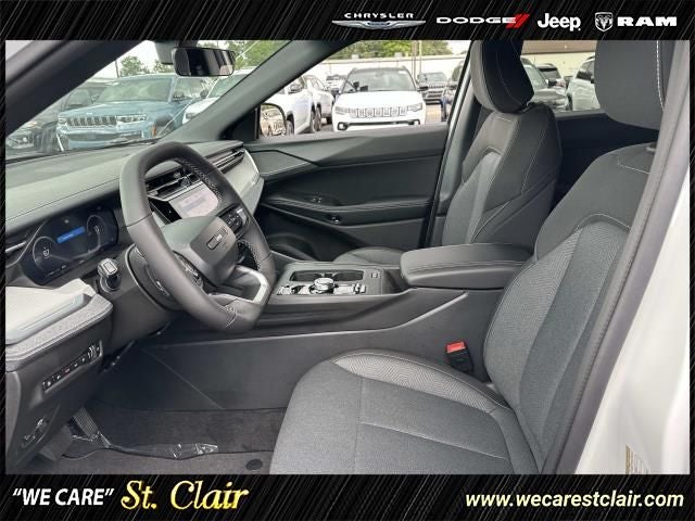 2026 Jeep Cherokee CHEROKEE LAREDO 4X4