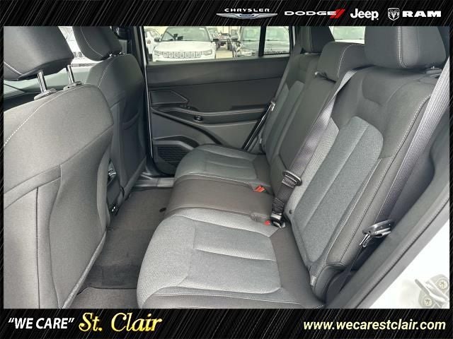 2026 Jeep Cherokee CHEROKEE LAREDO 4X4