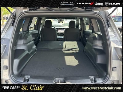 2026 Jeep Cherokee CHEROKEE LAREDO 4X4