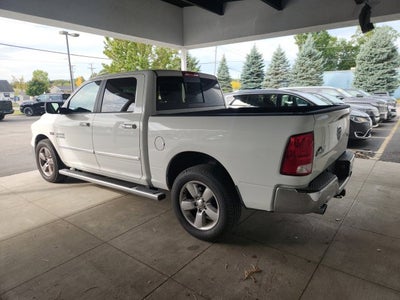 2017 RAM 1500 Big Horn Crew Cab 4x4 5'7' Box
