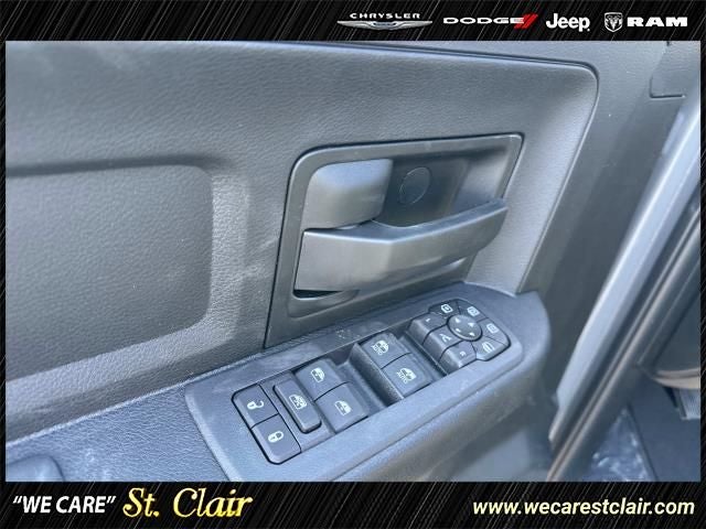 2026 RAM Ram 2500 RAM 2500 BLACK EXPRESS CREW CAB 4X4 6'4' BOX