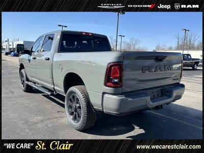 2026 RAM Ram 2500 RAM 2500 BLACK EXPRESS CREW CAB 4X4 6'4' BOX