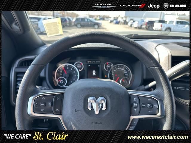 2026 RAM Ram 2500 RAM 2500 BLACK EXPRESS CREW CAB 4X4 6'4' BOX