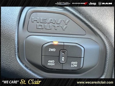 2026 RAM Ram 2500 RAM 2500 BLACK EXPRESS CREW CAB 4X4 6'4' BOX